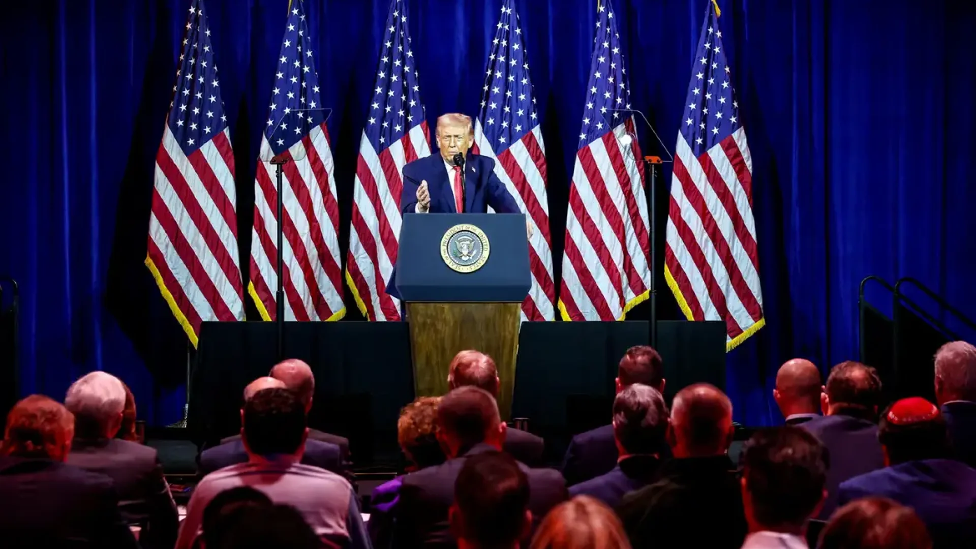 2026-01-06t160625z_34315614_rc2rvia0qt93_rtrmadp_3_usa-trump